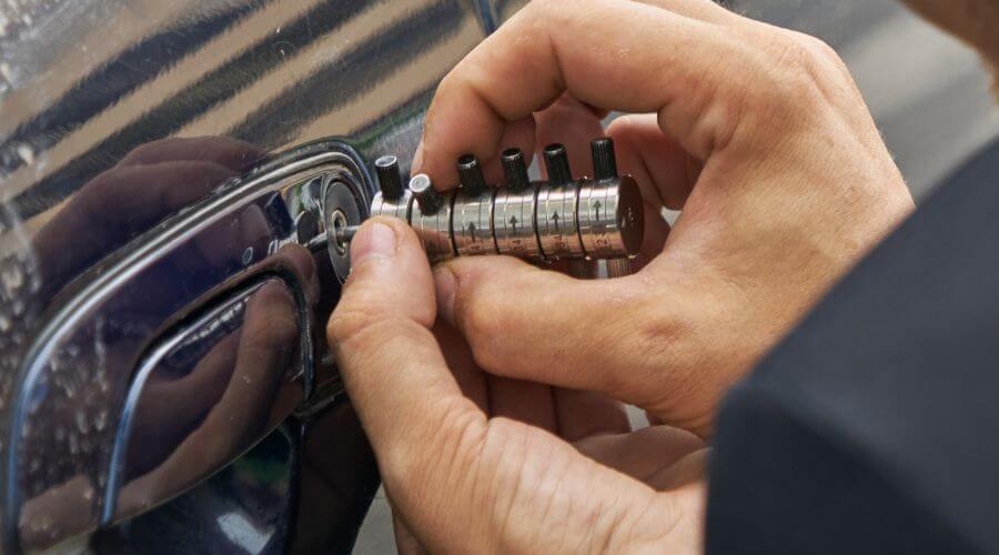 Professional residential roofers in Eva, AL